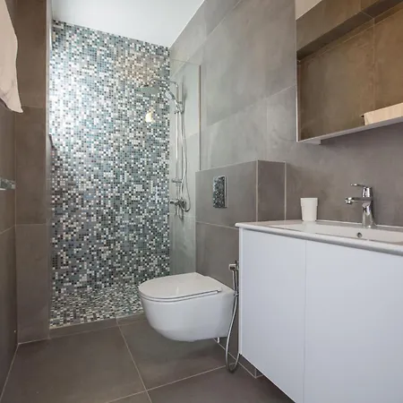 בית נופש Ferienvilla Olivine Pearl Mit Meerblick *